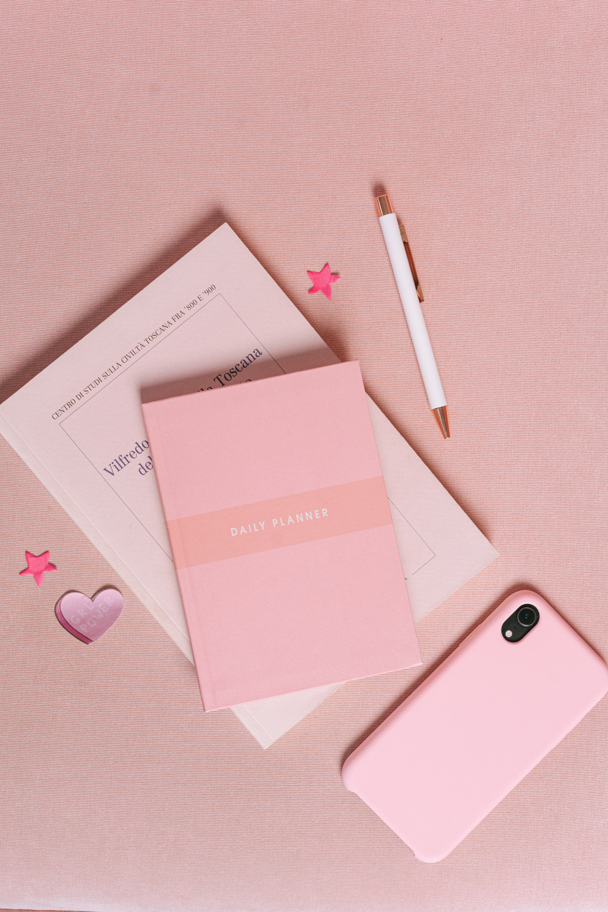 Pink Planner and Smartphone